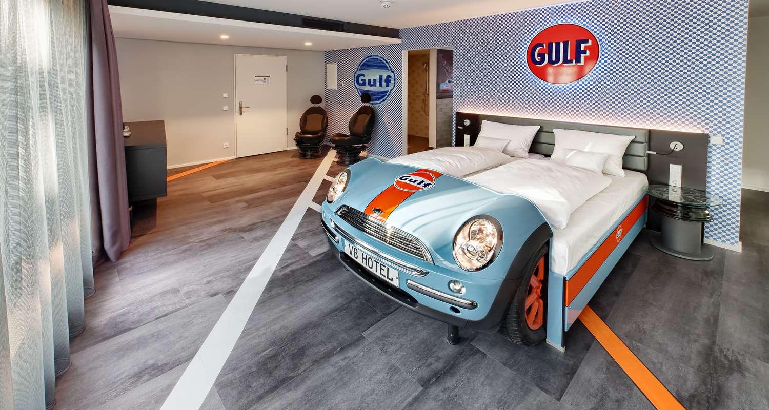 V8 Motorworld Region Stuttgart