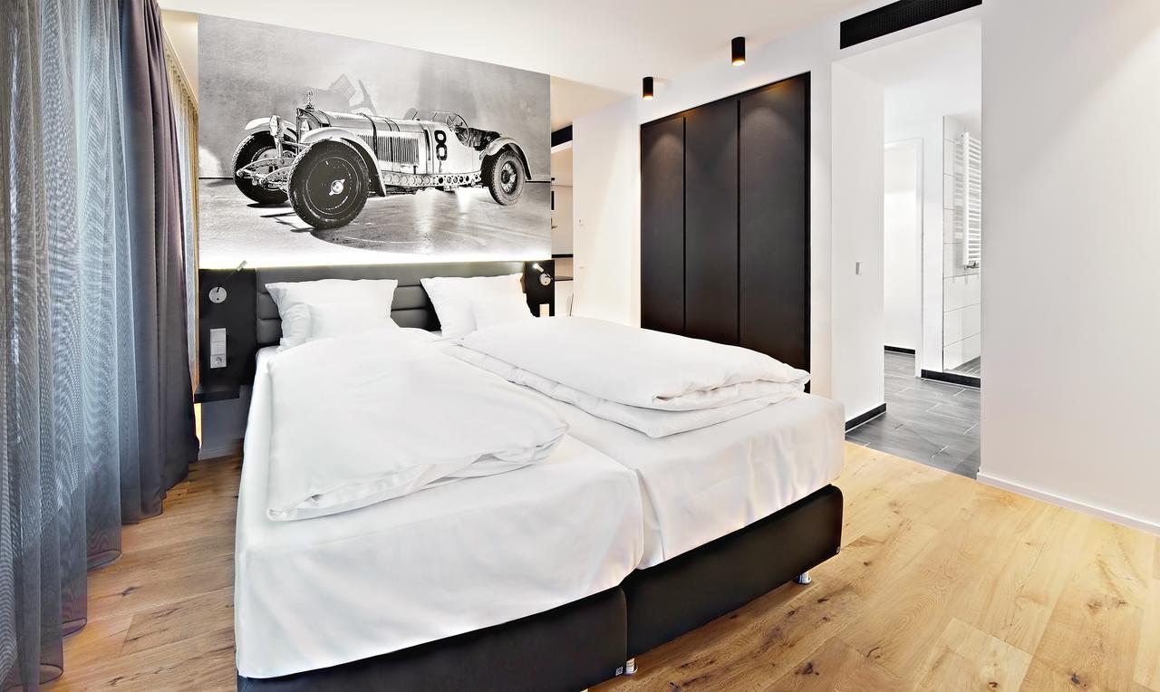 Hotel V8 Motorworld Region Stuttgart 4*